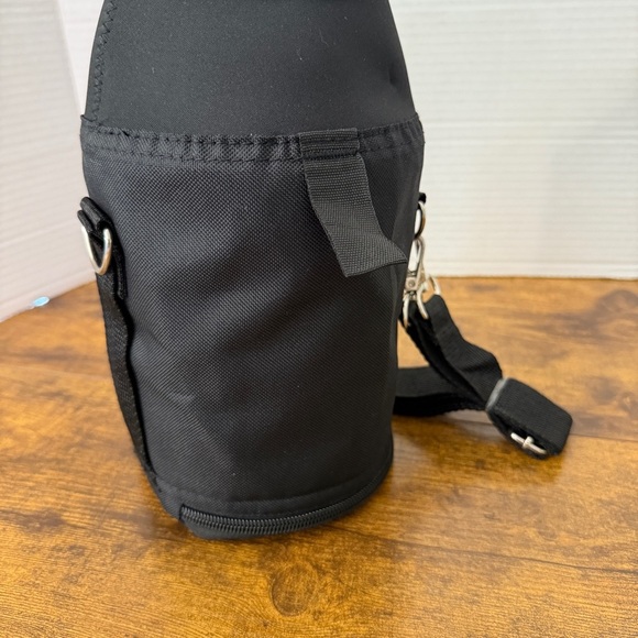 10”x 5” Water Bottle Carrying Case Black Zip Bottom DetachableStrap Drink Handle - Picture 7 of 11